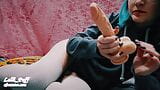 Noua mea pulă și vibratorul iubitei mele - solo, acasă, orgasm feminin, amatoare lalli_puff snapshot 2