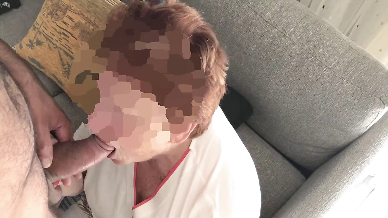 아마추어 할머니 포르노: 80세 할머니와 애널 섹스와 정액 삼키기 - 짧은 버전