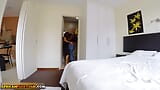 Empregada negra no novo serviço de motel africano inclui submissão hardcore interracial snapshot 3