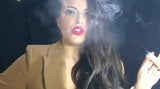 Pijp roken door Alexxxya de rookfetisjkoningin snapshot 16