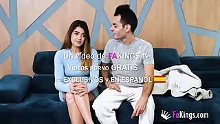 Amateur-Mädchen Valentina Lapiedra kann es nicht ertragen, zu ...