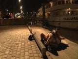 Rachelle se fait sodomiser sur les quais de Paris snapshot 12