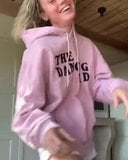Brie Larson tančí snapshot 4