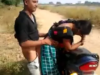 Desi Village Bike Sex: Kissing Kissing Porn | xHamster