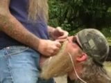 Бородатий тато байкер на обличчі snapshot 2