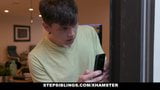 Stepsiblings - adolescentes sexys chupan la gran polla de su hermanastro snapshot 13