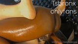 Hung mörk choklad tranny toppar kille snapshot 6