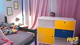 Fake Hostel - super slatka tinejdžerka sa ljubomornim dečkom koji sumnja da je vara snapshot 11