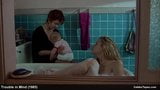 Lori Singer și Pamela Gray fără sutien și scene de film erotic snapshot 2