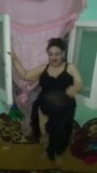 Egyptian bbw Milf dances snapshot 8