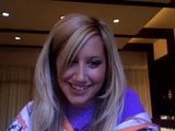 video web cam ashley tisdale snapshot 4