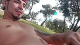 マドリード・カサ・デル・カンポの公園遊園地でペニスをしゃぶる snapshot 9
