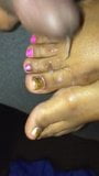 Load On Ebony Toes snapshot 4