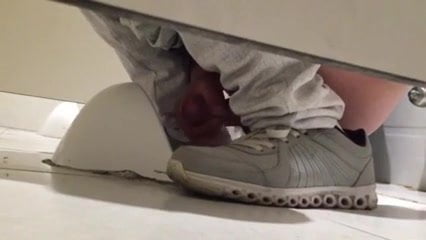 Understall 手淫手淫并射精 1