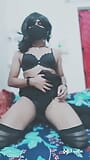 cadela maricas Natasha brincando com vibrador e masturbando pau com gemidos altos snapshot 6