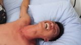 Gay asiático twink argie consigue cosquillas snapshot 3