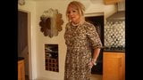 Sindy in pleated leopard skin dress snapshot 7