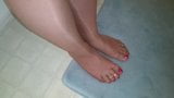 pantyhose foot, toes and soles tease.. snapshot 2