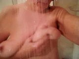 Deutsche Milf shower snapshot 4