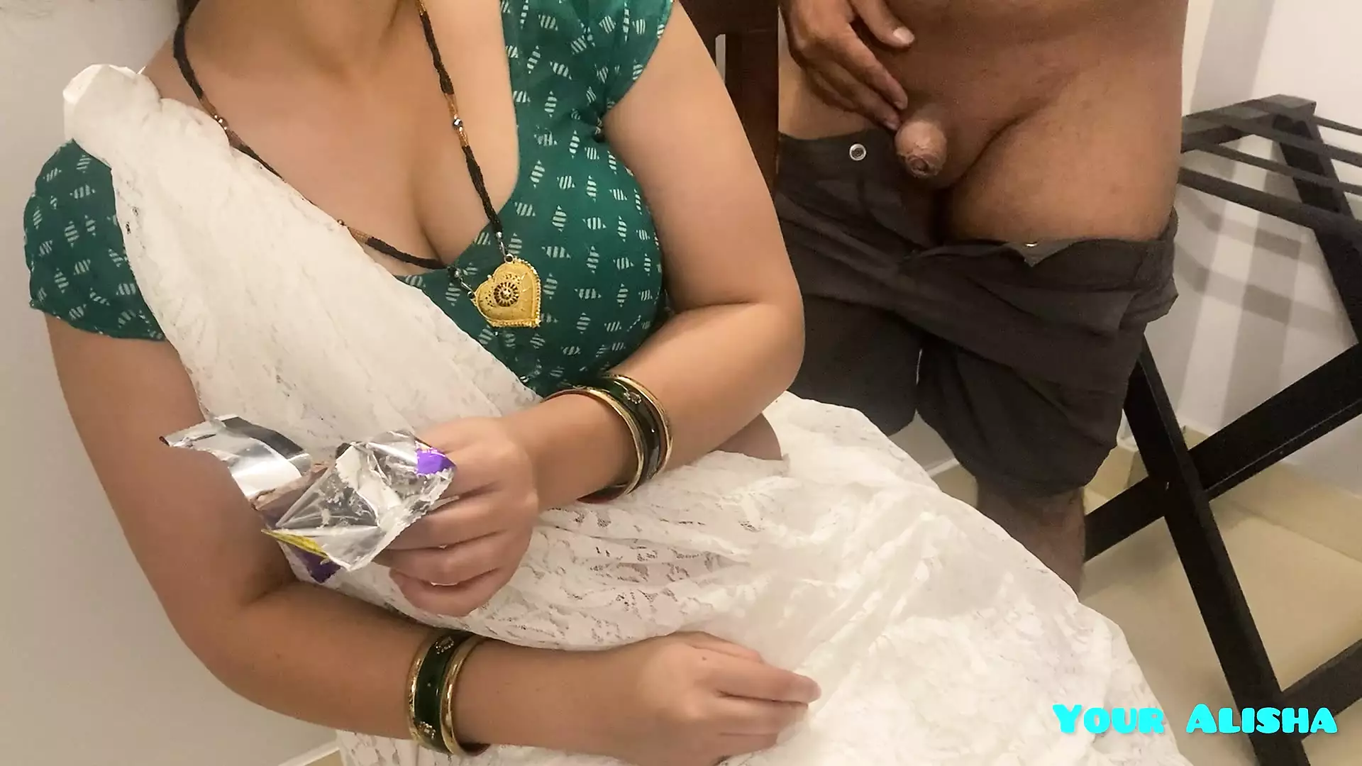 Mera Chochlate Lene Ke Bahane Meri Chudai Kardi HD Porn Ee XHamster