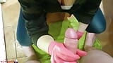 SuTho69 Blowjob mit Schlucken in Heels und pink Gloves snapshot 7