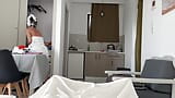 Teile das Hotelzimmer mit meiner heißen Stiefschwester snapshot 3