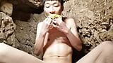 Asiatischer Amateur-Jungen-Masturbation, jungfräuliche Waldhöhle snapshot 18