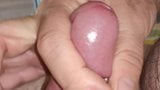 Masturbation an der Eichel snapshot 5