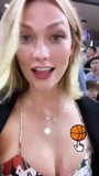 Karlie Kloss cleavage snapshot 5