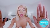 GROOBYVR: lola morena è la dea! snapshot 5