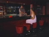 Sexo caliente en el bar snapshot 1