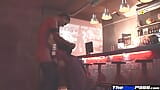 Quente garoto recebe em pêlo fodido por padrasto em um bar gay snapshot 4