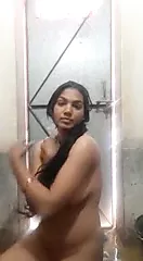 Free watch & Download Desi dancing nude bath