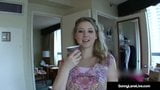 sunny lane เซ็กซี่ดูดควยและเล่นกับหีแน่น ๆ ของเธอ มุมมองคนเย็ด! snapshot 4