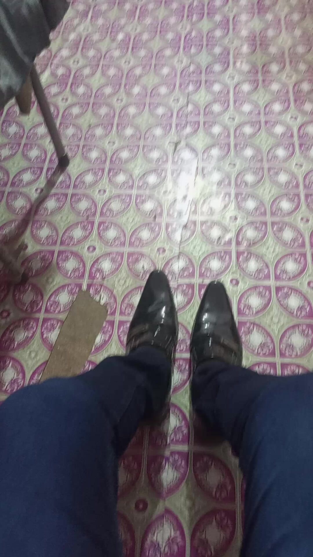 Bota dominação sexy pés pretos bota de couro brilham