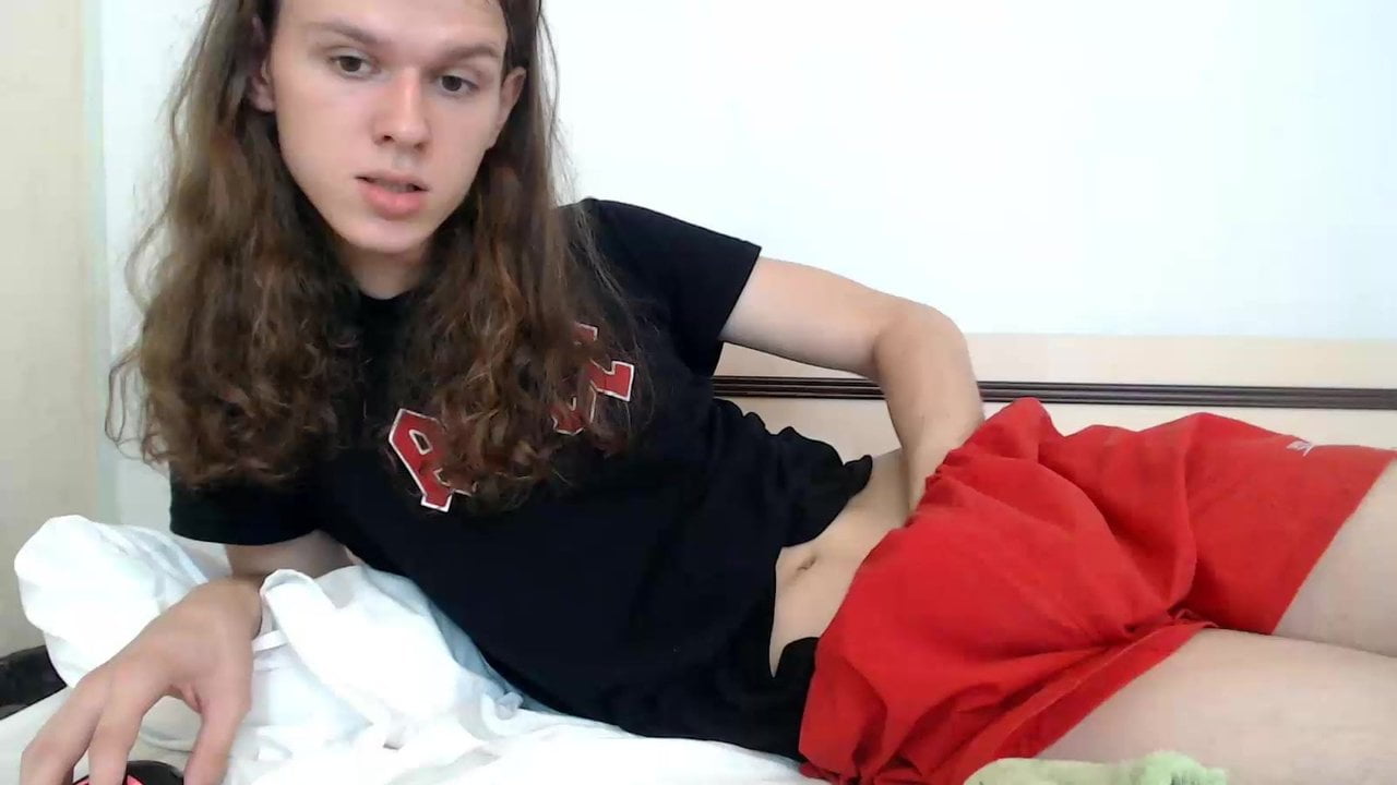 Fondeling and Flashing in Shorts