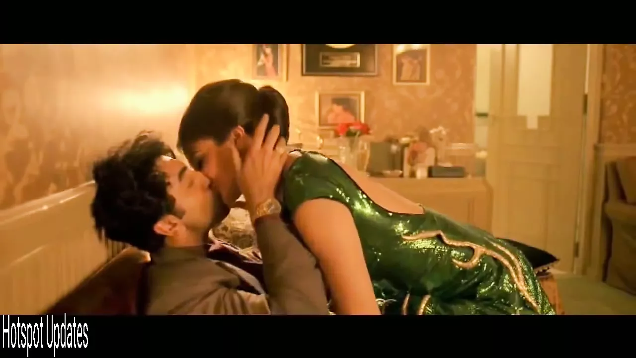 Anushka sharma hot sexy