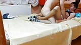 Amatorska para uprawia hardcorowy i ostry seks w sypialni - pełne domowe wideo bezedytowane snapshot 21