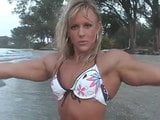 Cindy Phillips vrouwelijke bodybuilder snapshot 2