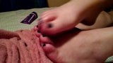 Footjob quickie snapshot 4