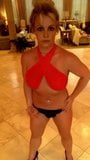 Britney spears - muñeca bailando en bikini snapshot 4