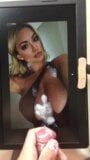 Lindsey pelas sperma på bröst snapshot 5