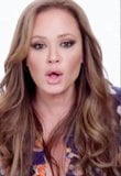 Leah Remini -lus #51 snapshot 5