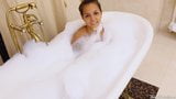 Cutie Bubble Bath snapshot 10