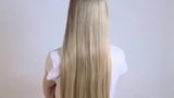 Longs cheveux blonds rasés snapshot 1