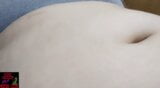 Mira mi barriga y mis piernas snapshot 8