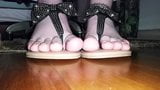 My Feet Cute Flip Flops snapshot 2