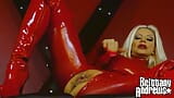 Blonde Brittany Andrews in rood latexpak vingert zichzelf snapshot 3