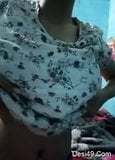 Bhabhi ki hot boobs ki selfe video snapshot 1