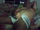 Str8 daddy stroke on bed snapshot 2